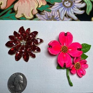 Vintage Floral brooches